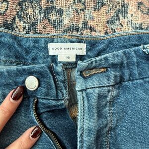 Good American Low Cut Baggy Denim Jeans